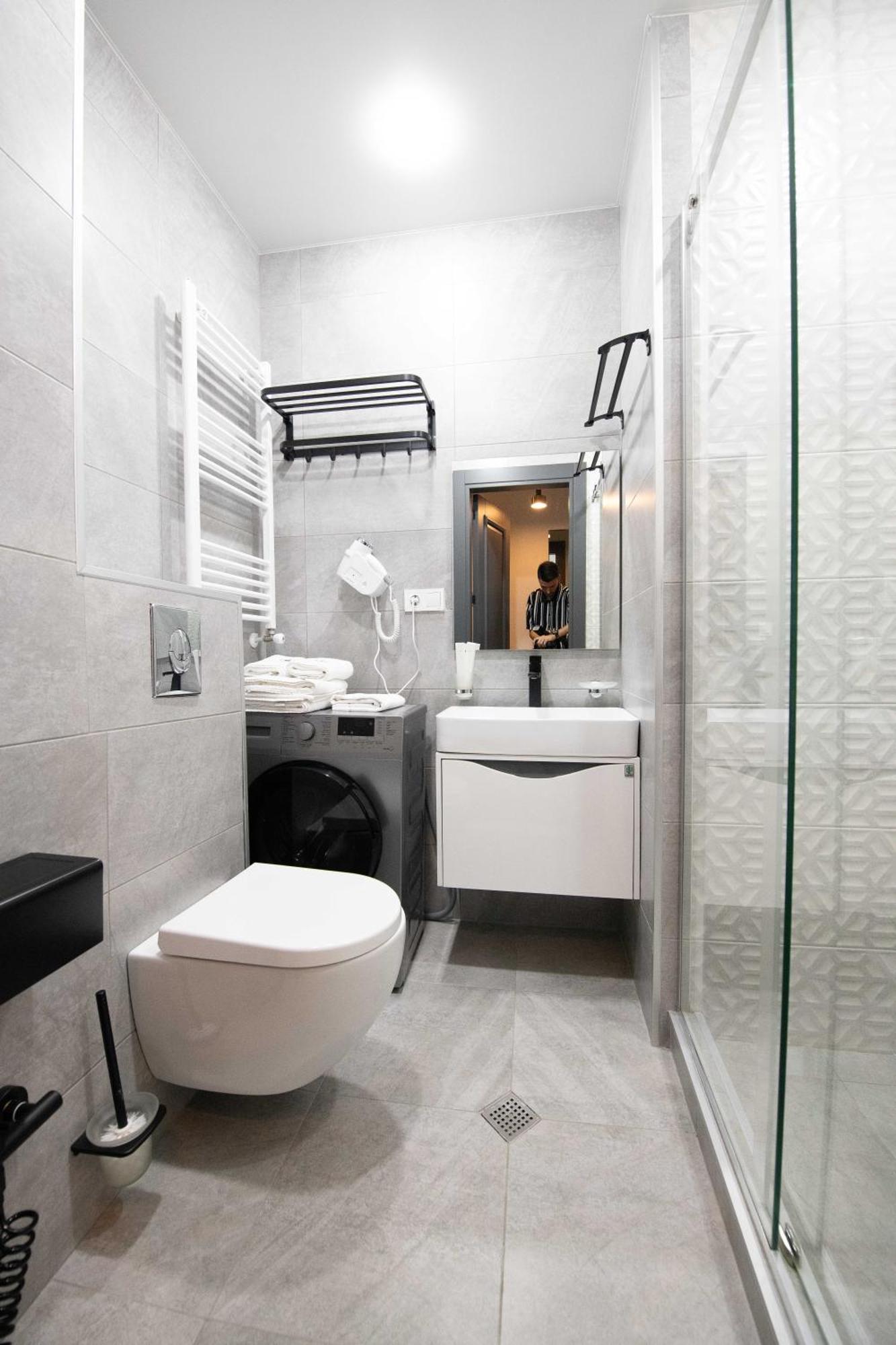 Gori Palace Apartments ภายนอก รูปภาพ